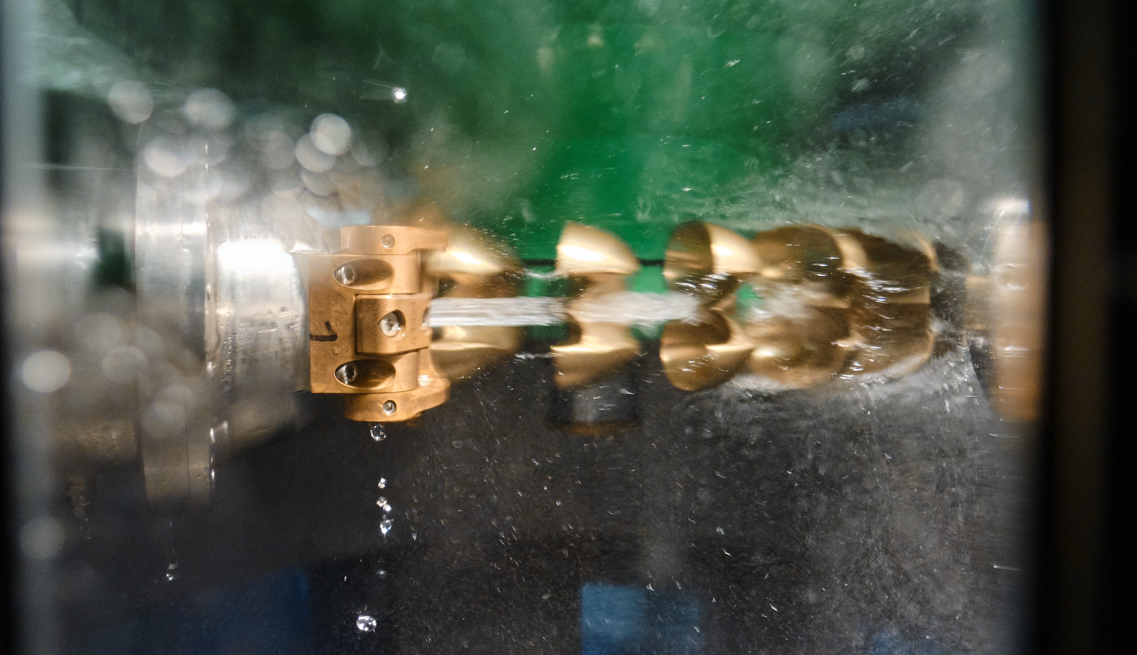 Impression vom Pelton Versuchsstand in Voith Hydro’s Forschungs- und Entwicklungszentrum „Brunnenm&uuml;hle“ in Deutschland