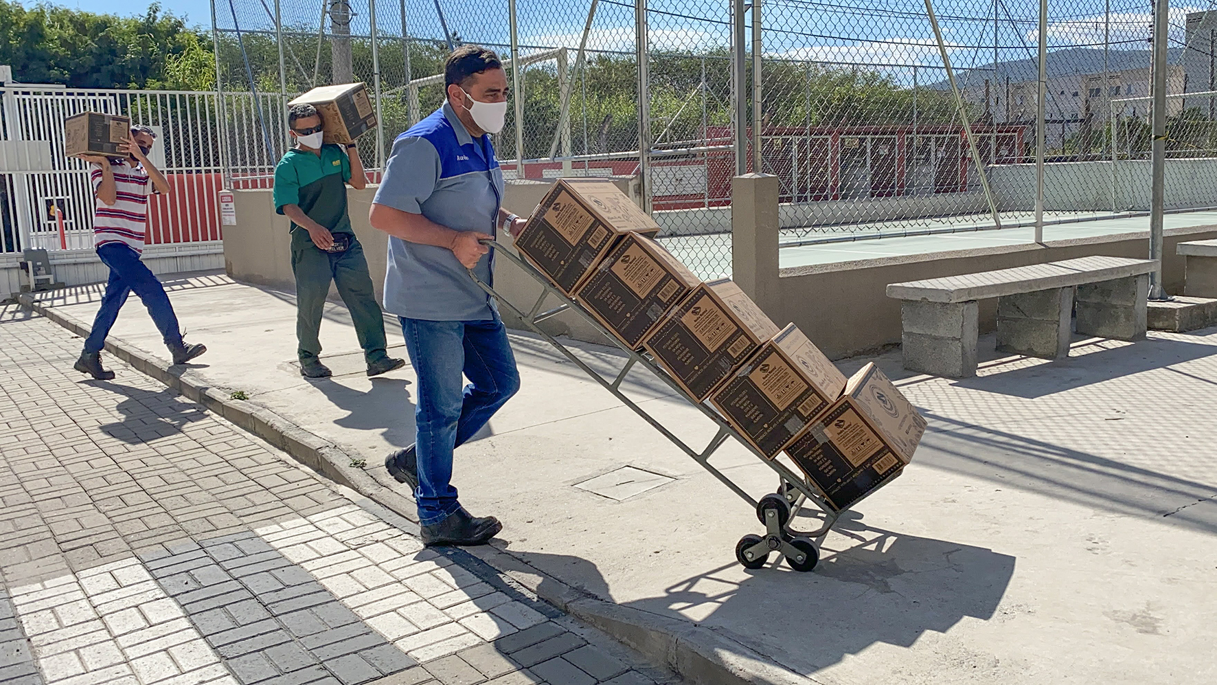 Teamwork: Among the places chosen to receive donations are the Children and Adolescents' Shelter Catarina Kentenich Educational Center, the Genesis Daycare and the Jaragu&aacute; CDHU, all located next to the Voith factory in S&atilde;o Paulo, Brazil.