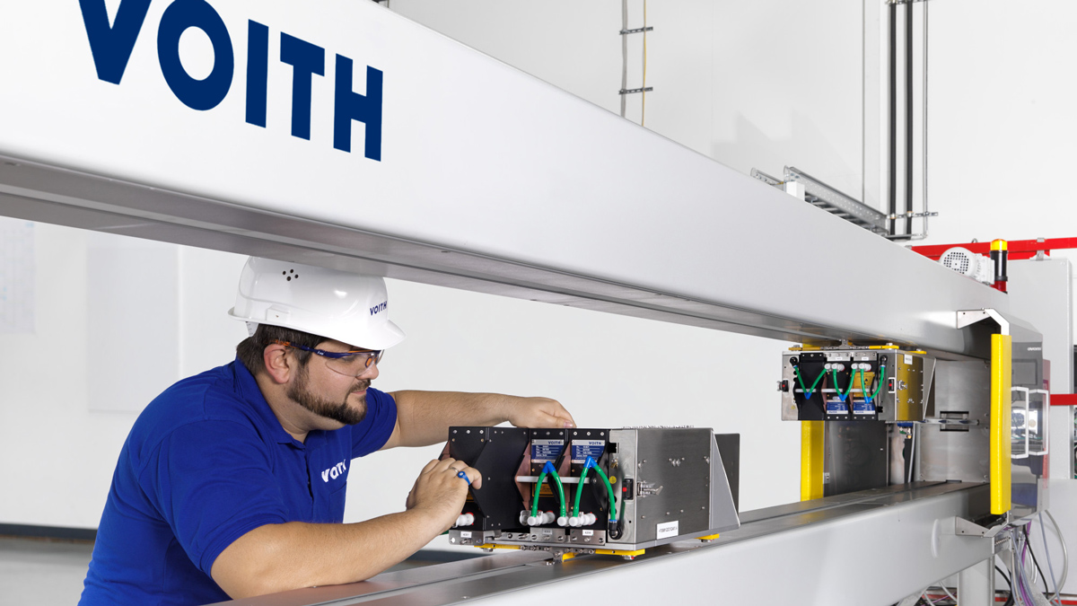Voith’s OnQuality Quality Control System allows papermakers to meet high paper quality requirements and achieve an increased operational efficiency.